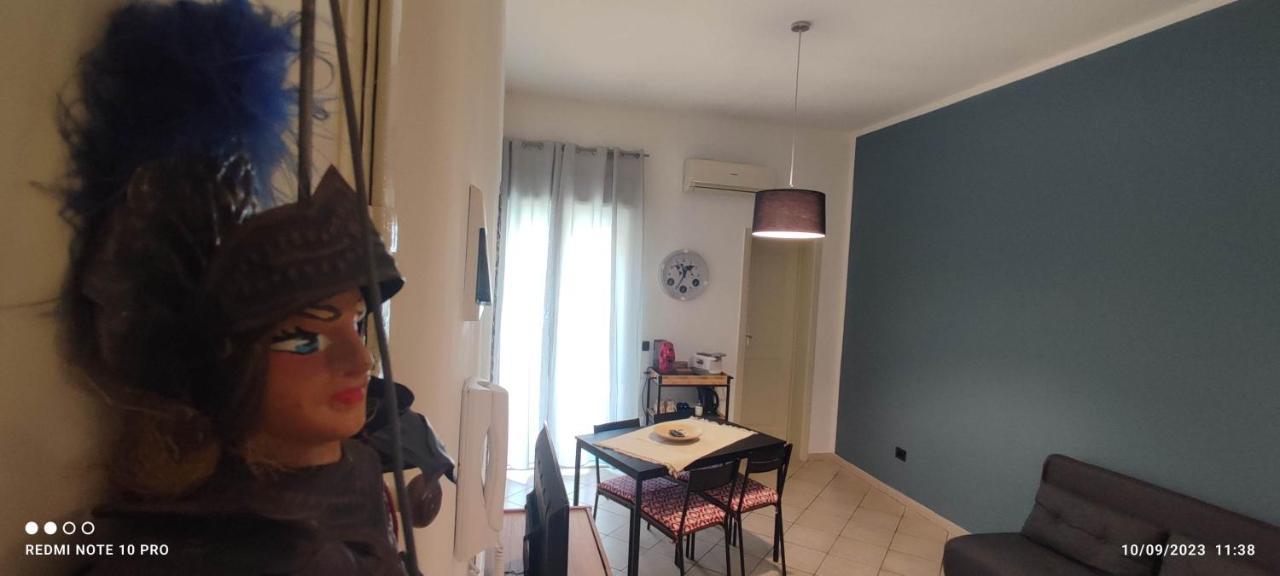 Kasa Erika Daire Katanya Dış mekan fotoğraf
